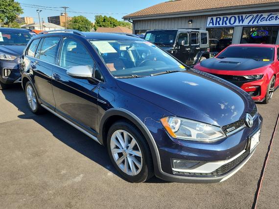 VOLKSWAGEN GOLF ALLTRACK 2017 3VWH17AU7HM535973 image VOLKSWAGEN GOLF ALLTRACK 2017 3VWH17AU7HM535973 image